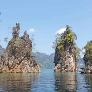 The amazing limestone karsts of Cheow Larn Lake, Khao Sok.